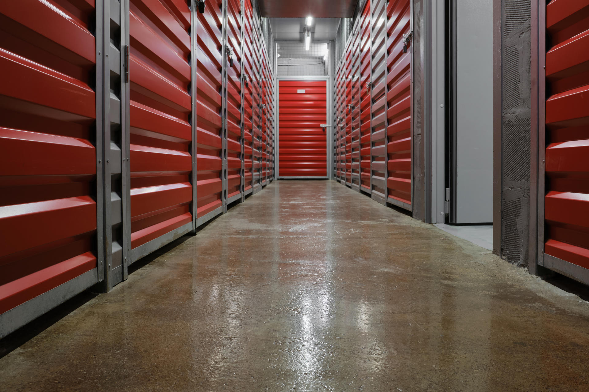 Top reasons to consider self storage for business